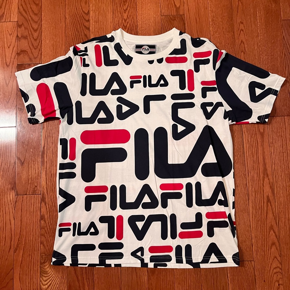 FILA T shirt XL Brand new never worn.